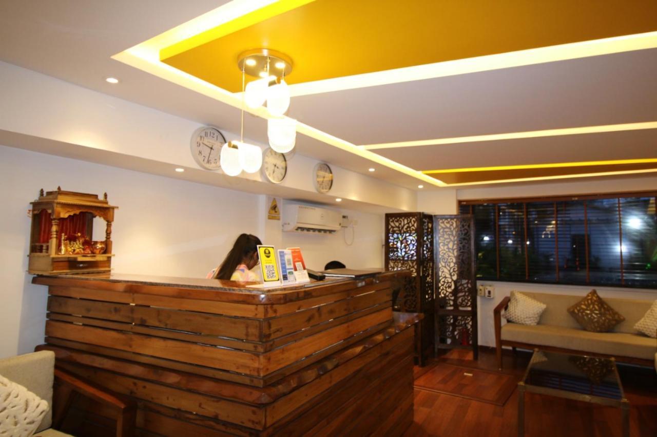Gracias Cafe & Resort Morjim Exterior photo